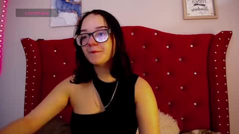 Snapshot of charlotte1_ls chatting on December 14, 9:24 pm charlotte1_ls online show from December 14, 9:24 pm