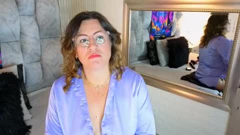 Snapshot of charlotte__g chatting on October 20, 1:47 pm charlotte online show from October 20, 1:47 pm