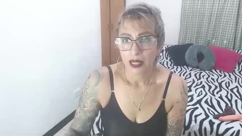 Charlotte online show from March 26, 4:31 pm