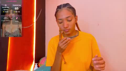 CHARLOTTE online show from February 24, 12:04 pm