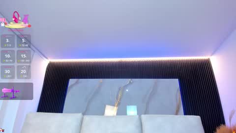 Charlotte  Everyday From 0700 to 1300 Col Time online show from December 5, 11:55 am