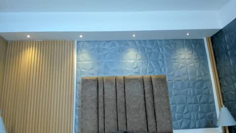 Charlotte  Everyday From 0700 to 1300 Col Time online show from December 15, 2:11 pm