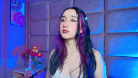 charlottestuart_ online show from February 27, 4:23 am