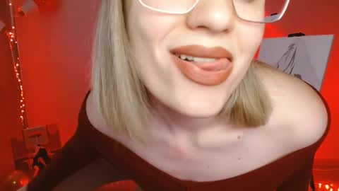 Michelle  online show from February 23, 3:07 am