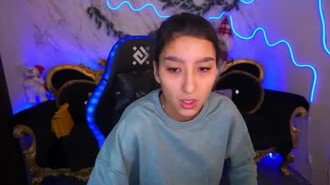 SweetMoco online show from January 21, 7:15 am