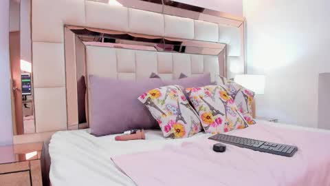 Charol  online show from March 18, 12:43 pm