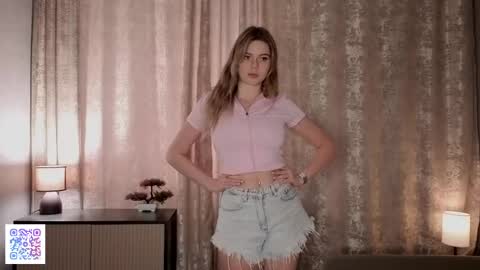 Emilia online show from June 3, 5:52 am