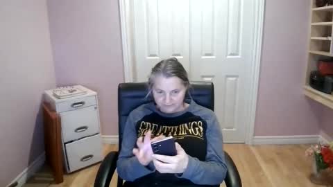 chealsiek online show from January 19, 3:03 am