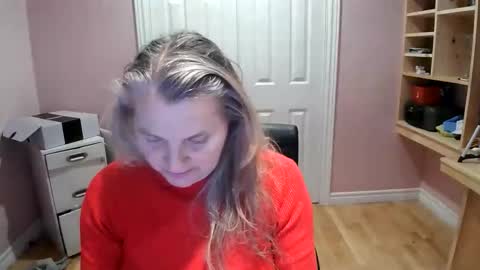 chealsiek online show from January 12, 1:55 am