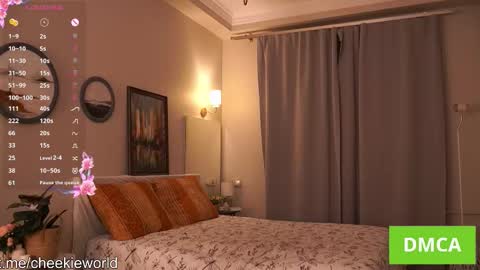 Lia online show from November 24, 5:15 pm