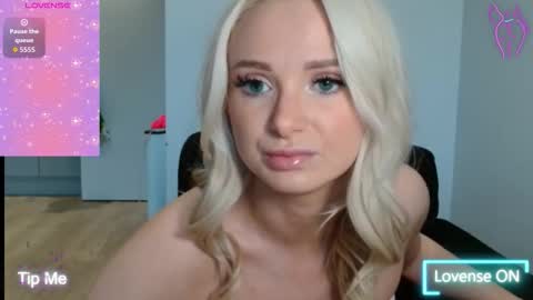 ChelseaBlonde online show from November 13, 3:33 pm