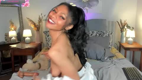 Chelseaquinn online show from September 10, 1:44 pm