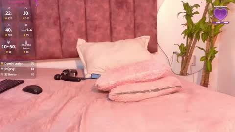   online show from March 11, 11:29 pm