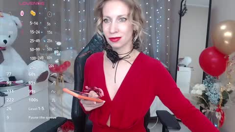 Adriana online show from February 8, 4:35 pm