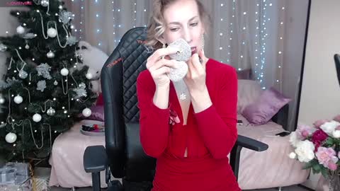 Adriana online show from December 12, 4:15 am