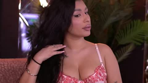 Cherry online show from April 13, 6:52 pm