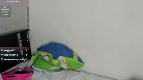 Cherry online show from April 4, 1:43 pm