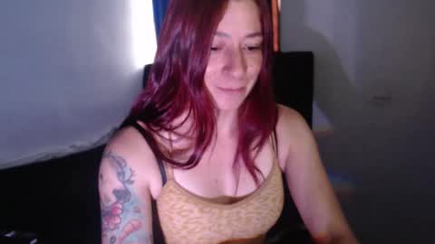 Snapshot of cherry_cam30 chatting on December 17, 9:05 pm cherry aleja online show from December 17, 9:05 pm