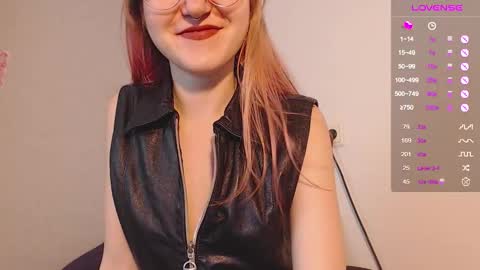 Cheryl online show from September 19, 3:55 pm