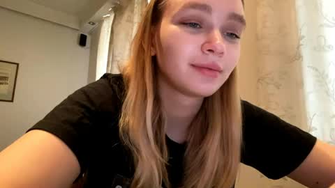 Lei online show from March 2, 7:15 am