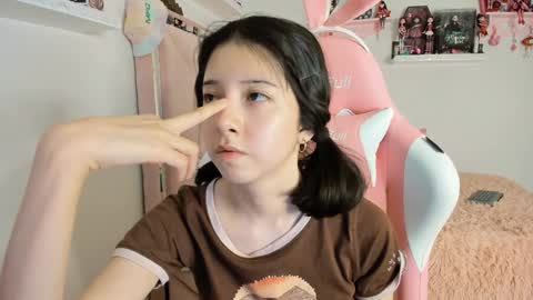 cherrycute666 online show from January 19, 8:39 am