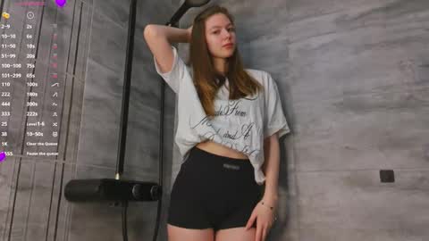 Loise online show from February 24, 5:44 pm