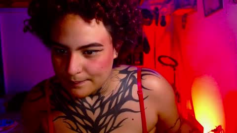 Caro 3 online show from September 23, 6:06 pm