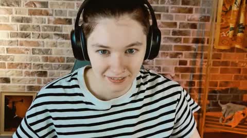 Bella online show from December 19, 9:56 am