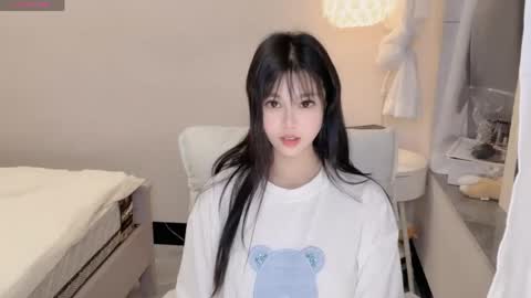 chillybb114 online show from May 4, 3:05 pm