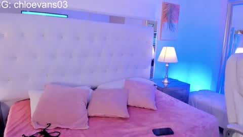 Chloe online show from November 19, 11:54 am