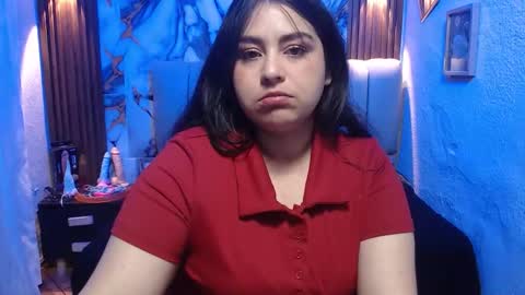 chloe_smith5 online show from February 21, 3:24 pm