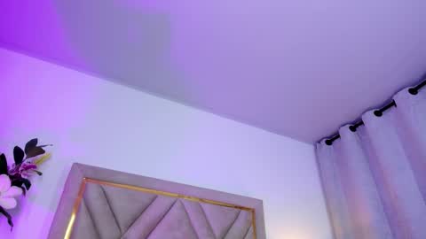 Snapshot of chloe_wilson7 chatting on October 21, 1:31 am chloe_wilson7 online show from October 21, 1:31 am