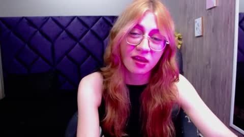 chloecampbell03 online show from October 25, 1:08 pm