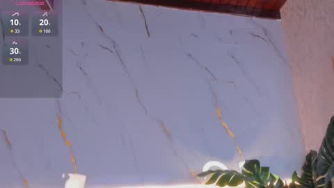 Chloee online show from December 2, 11:34 am