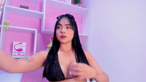 Chloe online show from February 26, 1:21 pm