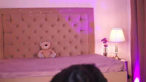 Chlo online show from November 13, 4:11 am