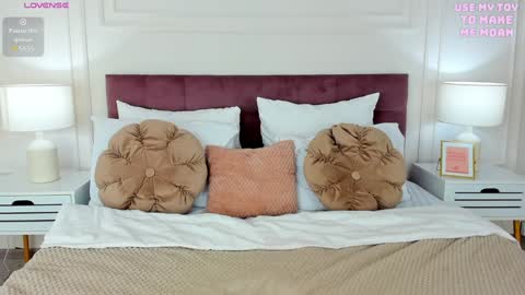 Chloe online show from January 19, 6:31 am