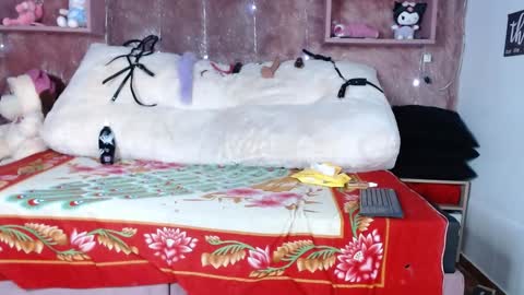 Snapshot of chlooe_zoe chatting on January 30, 7:26 pm chlooe_zoe online show from January 30, 7:26 pm