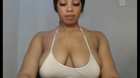 ESTHER online show from September 19, 3:44 pm