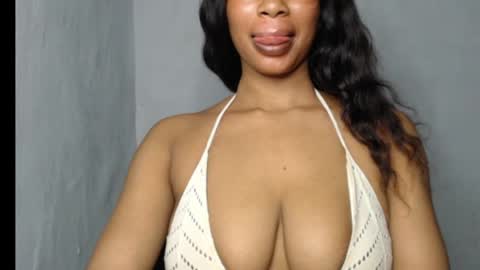 ESTHER online show from April 2, 7:22 pm