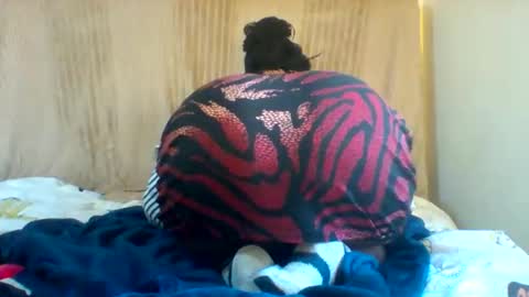 chocobabe002 online show from November 8, 5:12 am