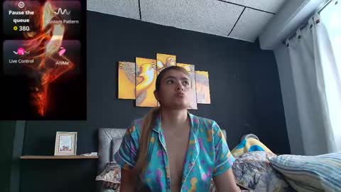 Yarixa online show from March 23, 2:56 pm