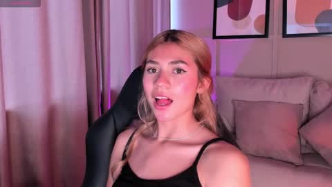 Chris online show from March 25, 9:39 pm