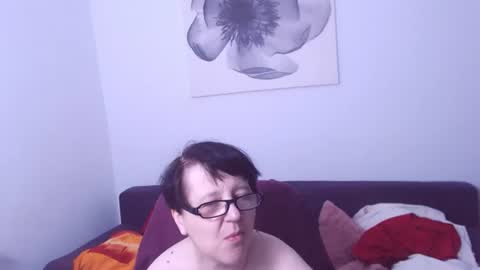 Christa online show from July 10, 7:25 pm