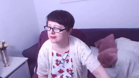 Christa online show from February 28, 2:00 am