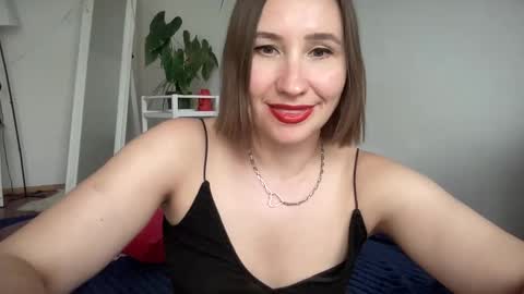 christina rosse online show from June 4, 4:00 pm
