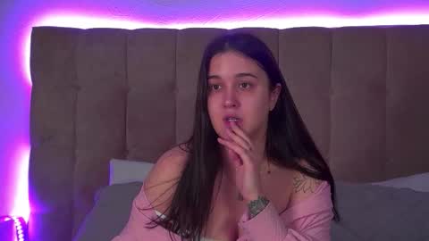 Christina online show from November 20, 6:31 pm