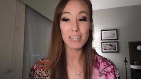 Christy Love online show from January 3, 2:10 am