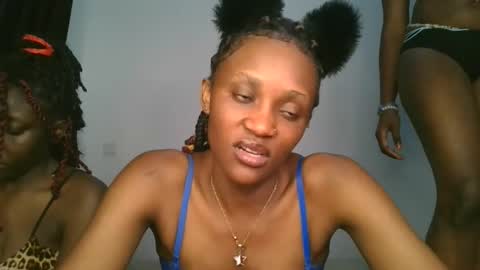 chyna_baibe online show from November 15, 9:38 pm