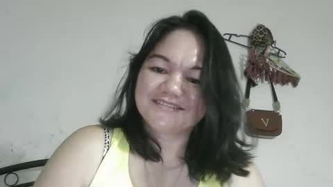 cindy_hot23 online show from April 18, 1:57 pm